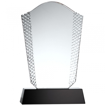 Стела Insignum, уценка