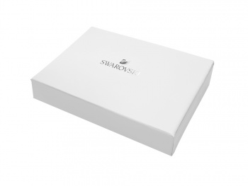 Косметичка. Swarovski Косметичка. Swarovski