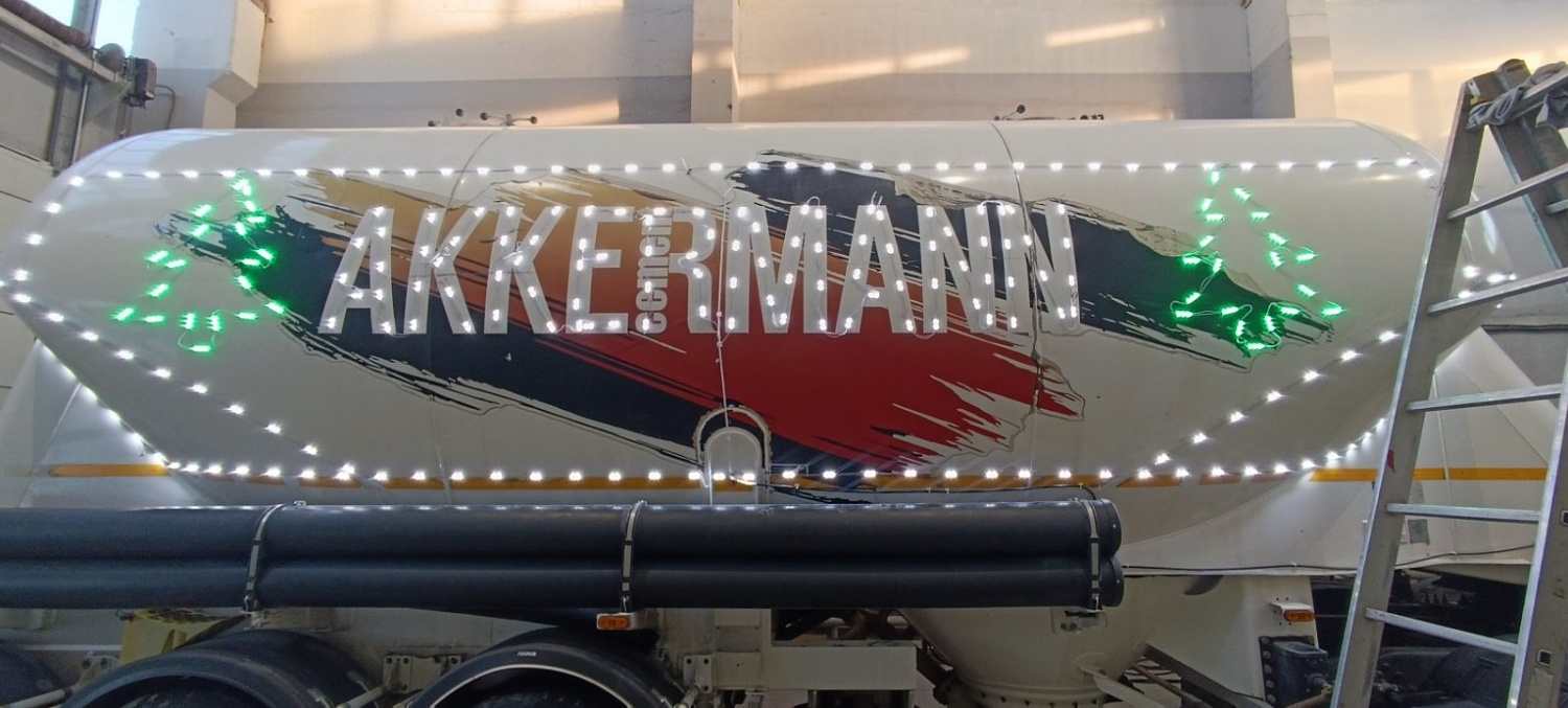 Брендирование автомобилей