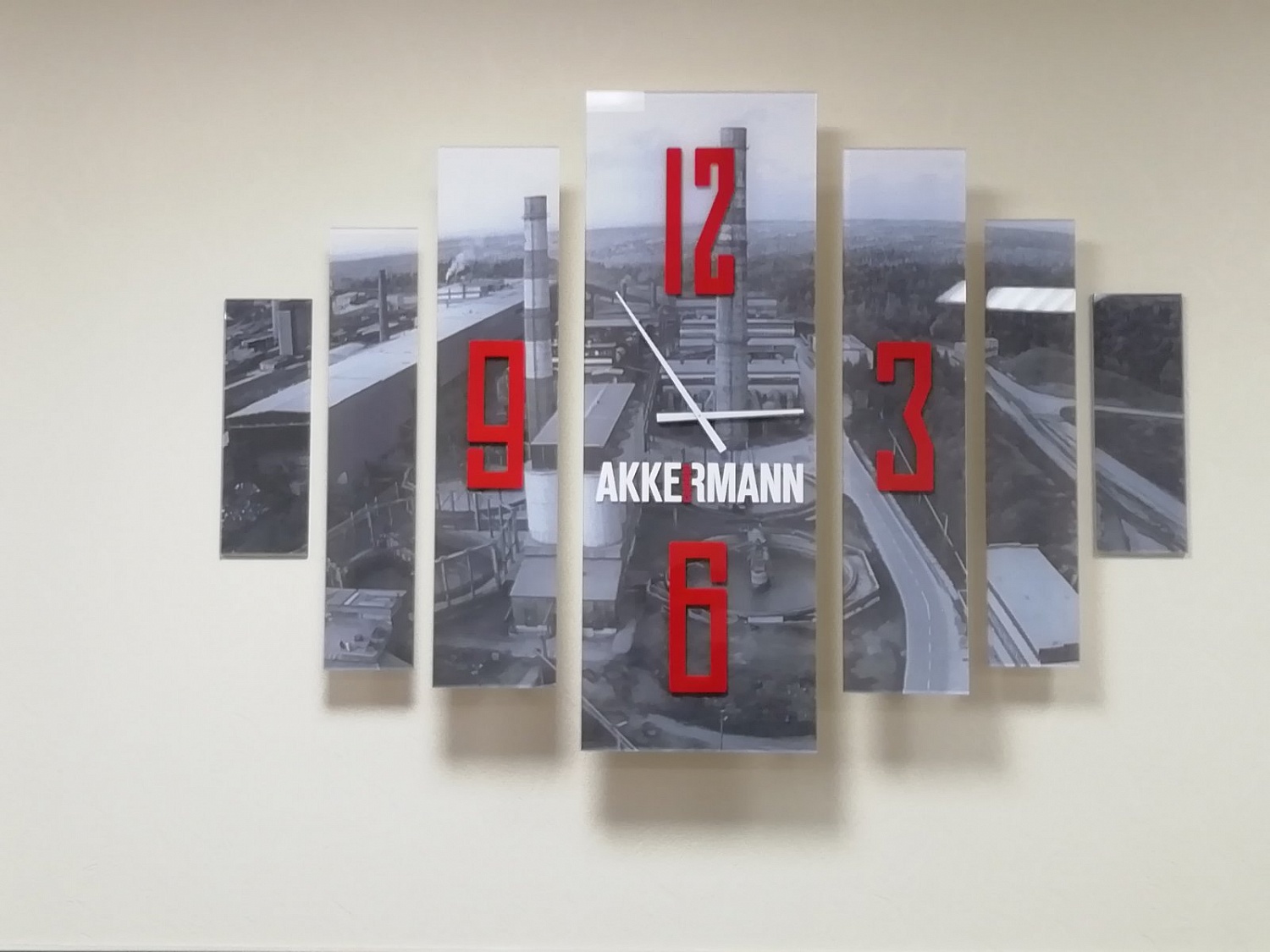 Интерьерные вывески и оформление