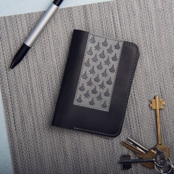 Обложка для паспорта,"Самолеты",черный, кожа натуральная 100%