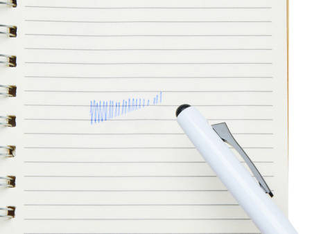 Пластиковая шариковая ручка пиши-стирай "InkShift", белый корпус с черным