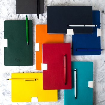 Ежедневник недатированный Candy, А5, темно-серый, белый блок, без обреза