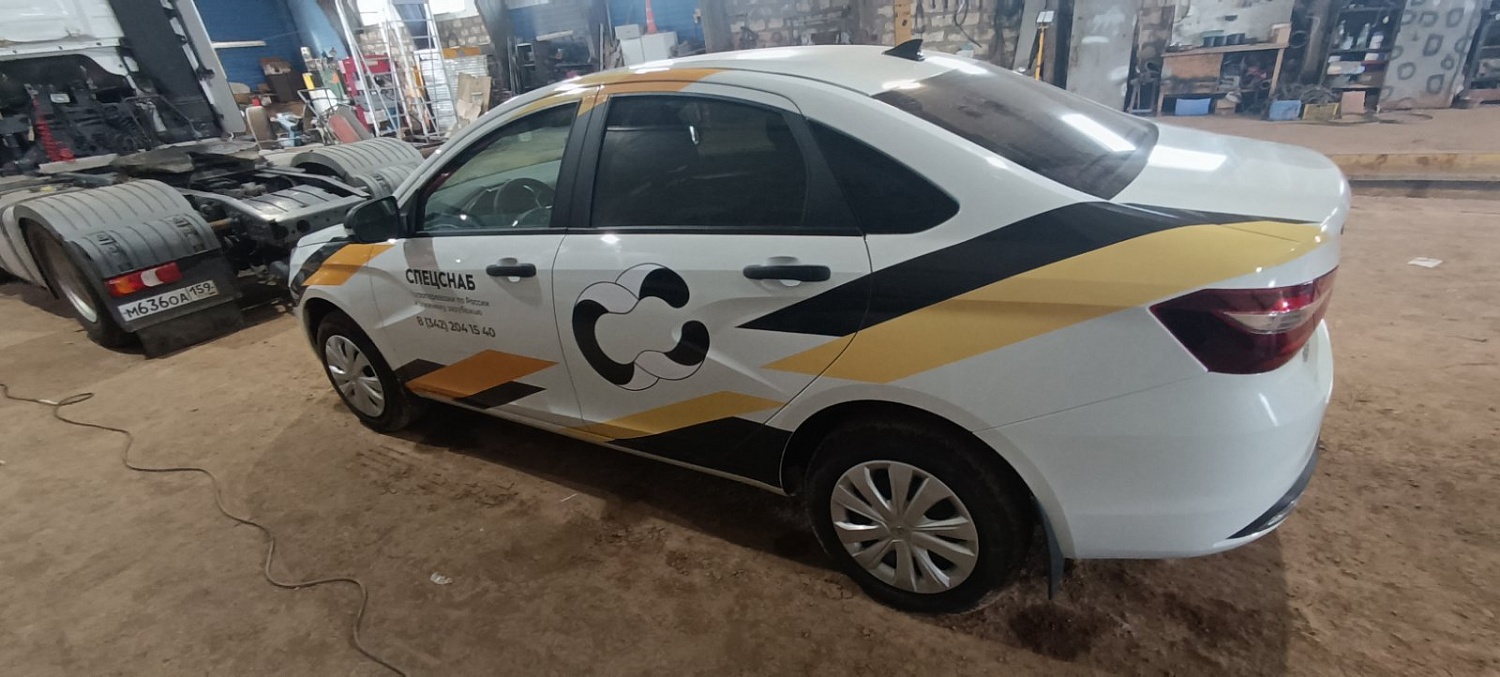 Брендирование автомобилей