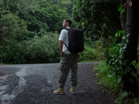 Антикражный рюкзак-трансформер Clickpack Travlo для ноутбука 16", черный