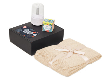 Подарочный набор «Re:y. Grow» с пледом, увлажнителем и набором для выращивания