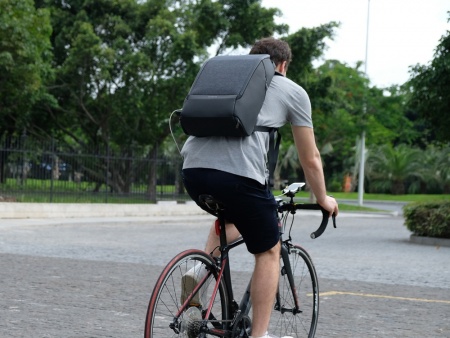 Антикражный рюкзак FlexPackPro для ноутбука 15.6", серый/черный