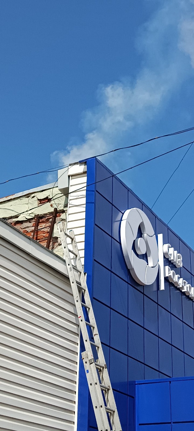 Вывески, стеллы