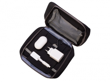 Набор для путешествий с наушниками, адаптером и универсальным кабелем «Take me», черный, белый